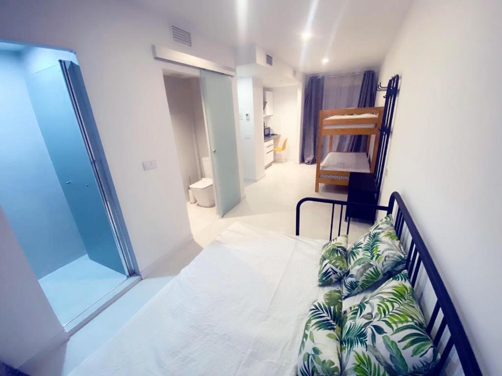 Hug Hotel2022 El Carrer del Canonge Exterior foto